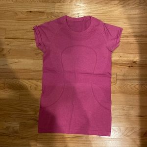 Lululemon Swiftly T-shirt